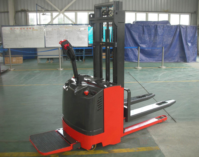 TB Series Electric Pallet Stacker